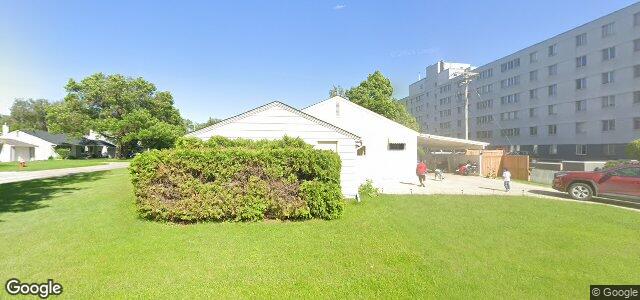 142 Traill Avenue（加拿大曼尼托巴省温尼伯市）房屋照片