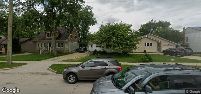 214 Whytewold Road（加拿大曼尼托巴省温尼伯市）房屋照片