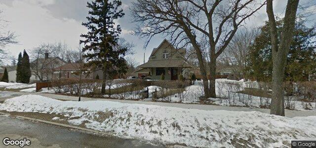 240 Strathmillan Road（加拿大曼尼托巴省温尼伯市）房屋照片