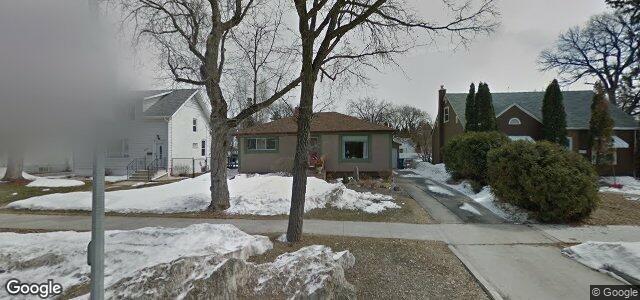 245 Strathmillan Road（加拿大曼尼托巴省温尼伯市）房屋照片