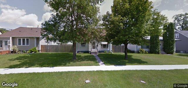 275 Strathmillan Road（加拿大曼尼托巴省温尼伯市）房屋照片