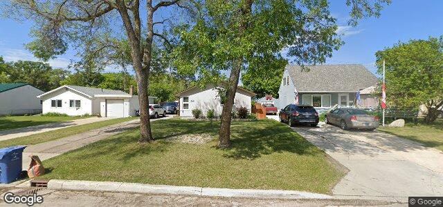 300 Strathmillan Road（加拿大曼尼托巴省温尼伯市）房屋照片