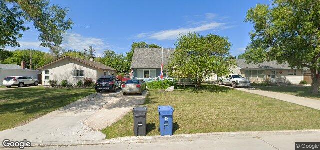 304 Strathmillan Road（加拿大曼尼托巴省温尼伯市）房屋照片