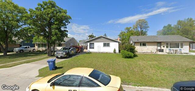 314 Strathmillan Road（加拿大曼尼托巴省温尼伯市）房屋照片