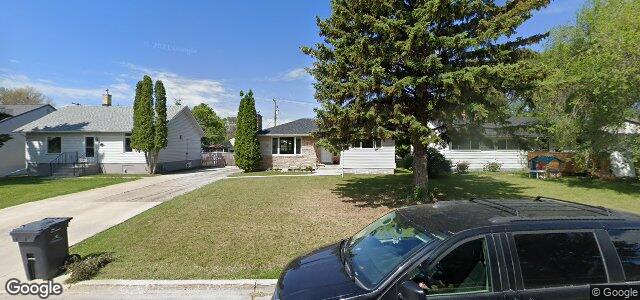 346 Strathmillan Road（加拿大曼尼托巴省温尼伯市）房屋照片