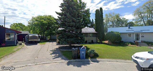 36 Baffin Crescent（加拿大曼尼托巴省温尼伯市）房屋照片