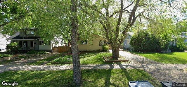 421 Strathmillan Road（加拿大曼尼托巴省温尼伯市）房屋照片