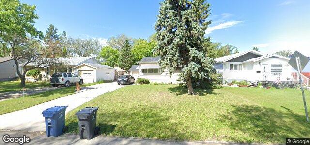 422 Strathmillan Road（加拿大曼尼托巴省温尼伯市）房屋照片