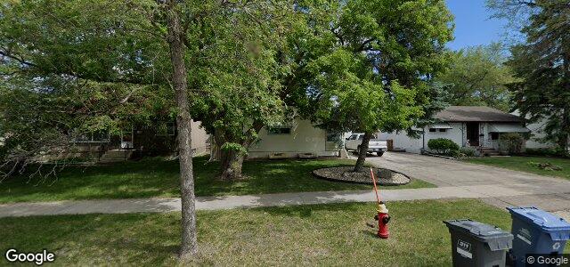 447 Strathmillan Road（加拿大曼尼托巴省温尼伯市）房屋照片