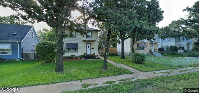 182 Kenaston Boulevard（加拿大曼尼托巴省温尼伯市）房屋照片