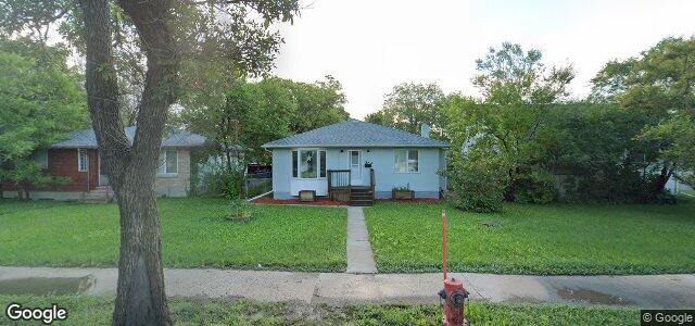 Photo of 262 Kenaston Boulevard in Winnipeg, Manitoba