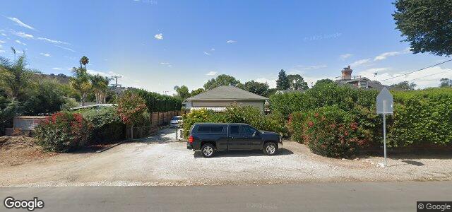 Photo of 329 Centennial Street in Winnipeg, Manitoba