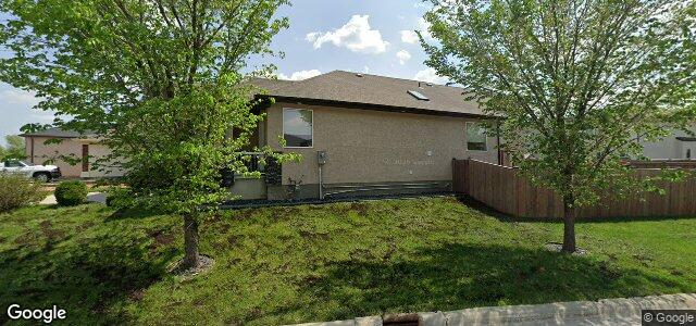 10 Autumnview Drive（加拿大曼尼托巴省温尼伯市）房屋照片