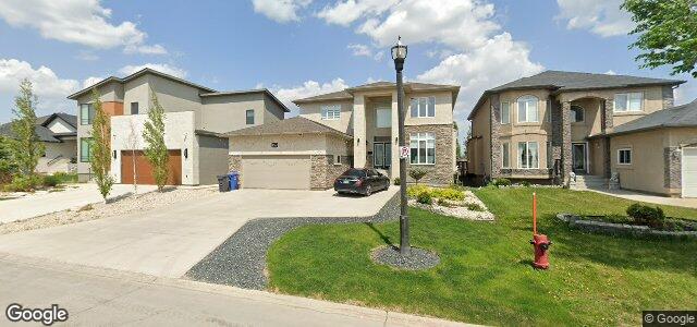 182 Autumnview Drive（加拿大曼尼托巴省温尼伯市）房屋照片