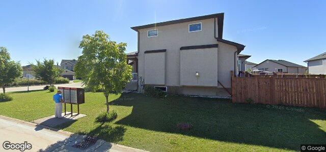 2 Wild Rose Court（加拿大曼尼托巴省温尼伯市）房屋照片