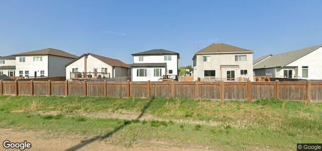 23 Loewen Place（加拿大曼尼托巴省温尼伯市）房屋照片