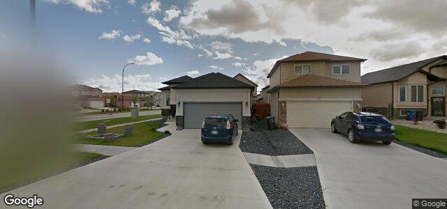 512 Stan Bailie Drive（加拿大曼尼托巴省温尼伯市）房屋照片