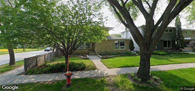 1015 Queenston Bay（加拿大曼尼托巴省温尼伯市）房屋照片