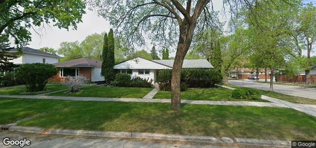 823 Queenston Bay（加拿大曼尼托巴省温尼伯市）房屋照片