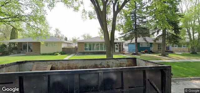 824 Queenston Bay（加拿大曼尼托巴省温尼伯市）房屋照片