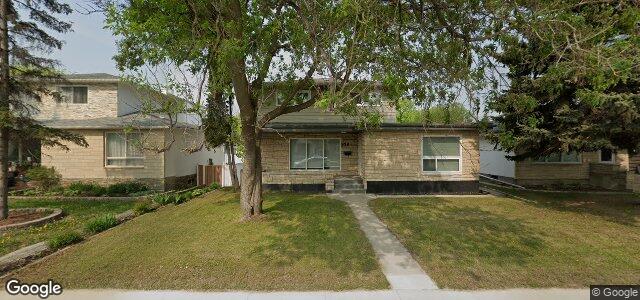 Photo of 839 Waverley Street in Winnipeg, Manitoba