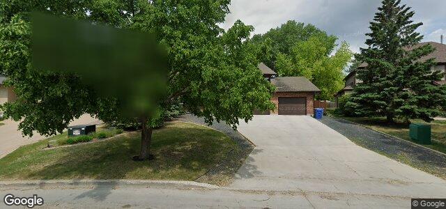 10 Coleraine Crescent（加拿大曼尼托巴省温尼伯市）房屋照片