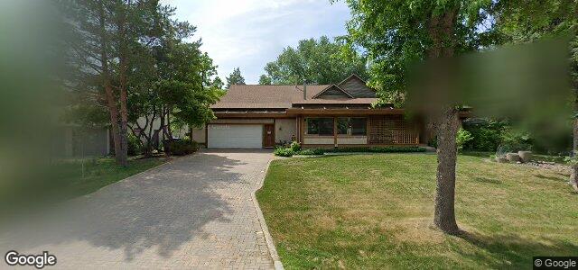 10 Dunbar Crescent（加拿大曼尼托巴省温尼伯市）房屋照片