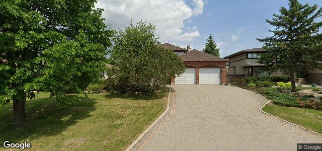 102 Colchester Bay（加拿大曼尼托巴省温尼伯市）房屋照片