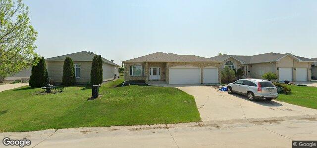 114 Park Place E（加拿大曼尼托巴省温尼伯市）房屋照片