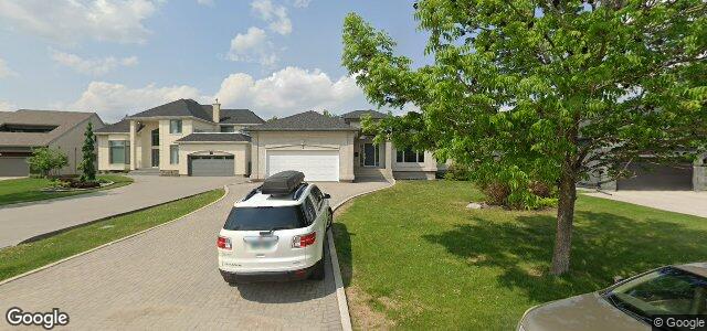 Photo of 12 Dearsley Place in Winnipeg, Manitoba