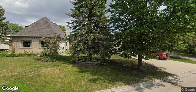 121 Park Place W（加拿大曼尼托巴省温尼伯市）房屋照片