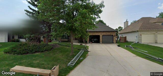 136 Hopwood Drive（加拿大曼尼托巴省温尼伯市）房屋照片