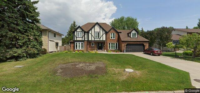 15 Driscoll Crescent（加拿大曼尼托巴省温尼伯市）房屋照片