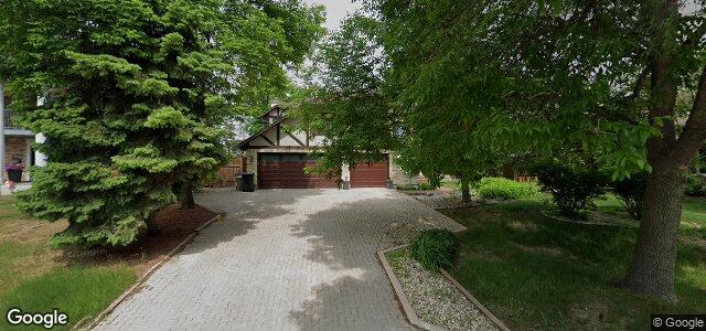 19 Dunbar Crescent（加拿大曼尼托巴省温尼伯市）房屋照片