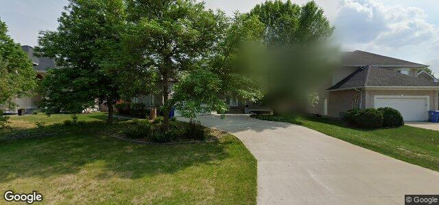 205 Park Place E（加拿大曼尼托巴省温尼伯市）房屋照片