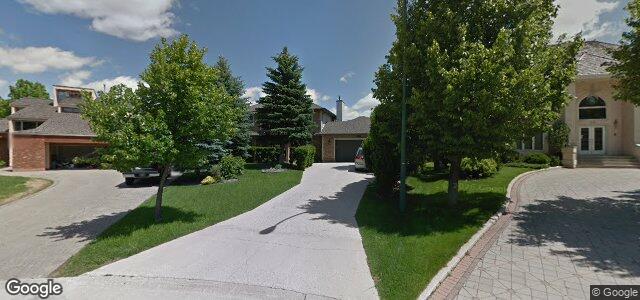 215 Portsmouth Boulevard（加拿大曼尼托巴省温尼伯市）房屋照片