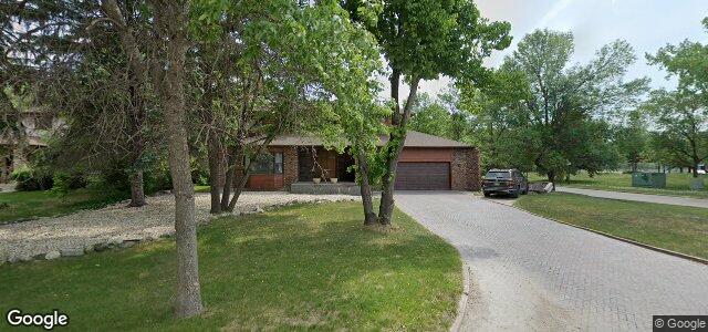 Larawan ng 47 Portsmouth Boulevard sa Winnipeg, Manitoba