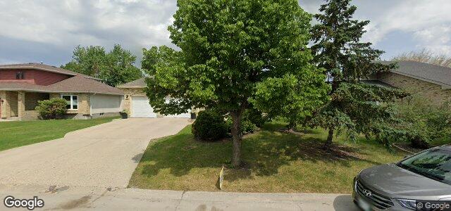 73 Park Place E（加拿大曼尼托巴省温尼伯市）房屋照片