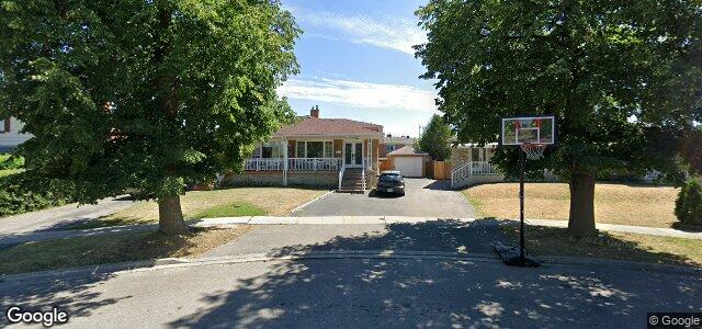 27 Elmvale Crescent（加拿大曼尼托巴省温尼伯市）房屋照片