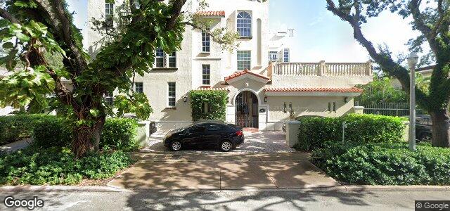 Photo of 111 Edgewater Drive in Winnipeg, Manitoba