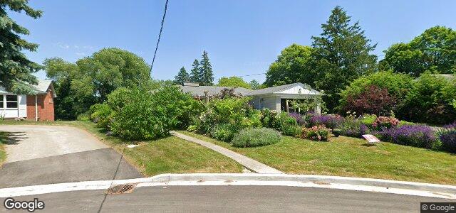 12 Courtwood Place（加拿大曼尼托巴省温尼伯市）房屋照片