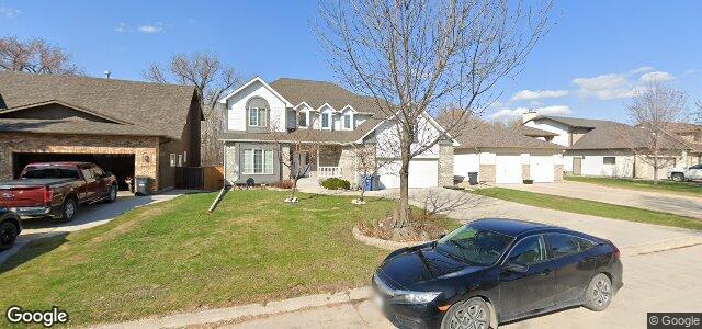 134 Newcombe Crescent（加拿大曼尼托巴省温尼伯市）房屋照片