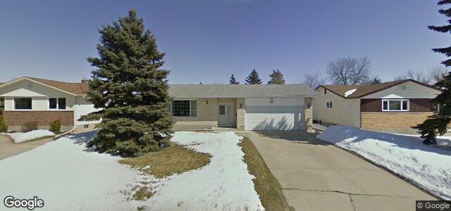 15 Lake Park Drive（加拿大曼尼托巴省温尼伯市）房屋照片