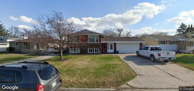 18 Shoreview Bay（加拿大曼尼托巴省温尼伯市）房屋照片