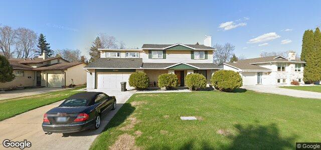 Photo of 19 Park Terrace Drive in Winnipeg, Manitoba