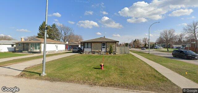 2 Shoreview Bay（加拿大曼尼托巴省温尼伯市）房屋照片