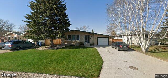 Larawan ng 230 Edgemont Drive sa Winnipeg, Manitoba