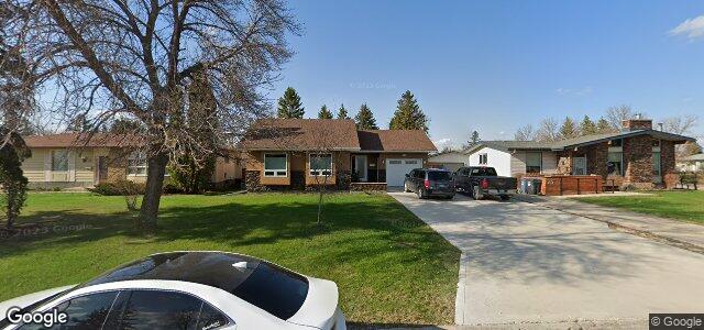 24 Bayshore Cove（加拿大曼尼托巴省温尼伯市）房屋照片