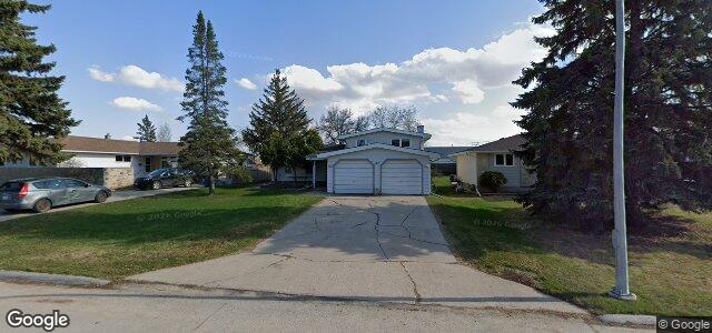 26 Shoreview Bay（加拿大曼尼托巴省温尼伯市）房屋照片