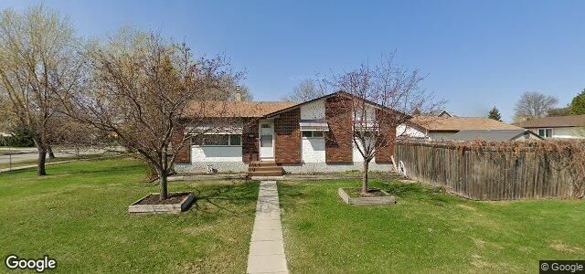 Larawan ng 27 Burntwood Crescent sa Winnipeg, Manitoba